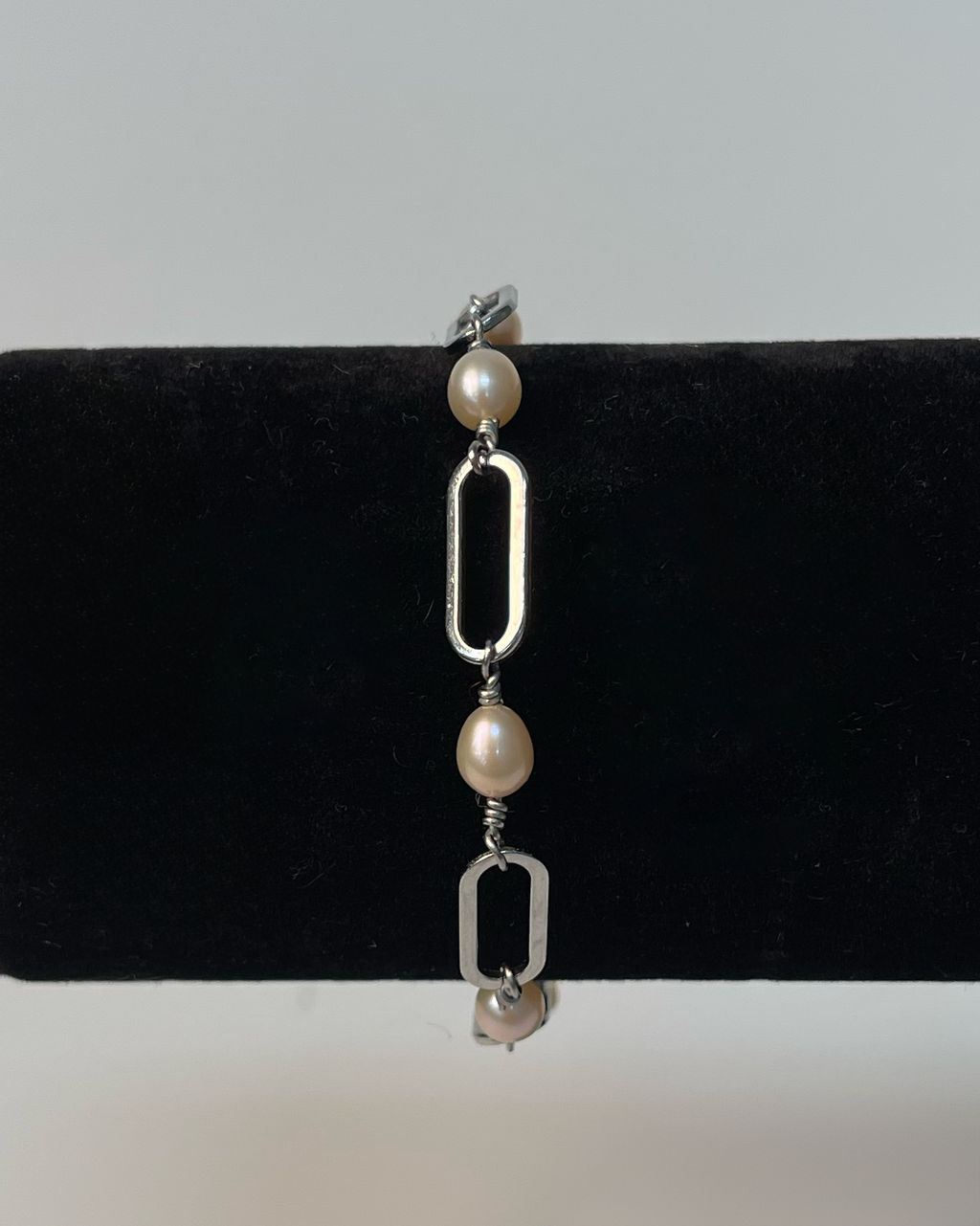 The Linda Bracelet
